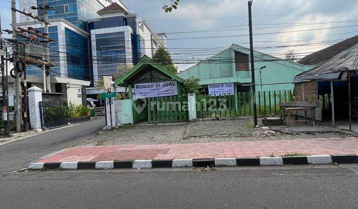 Turun Harga Rumah Strategis di Jalan Tentara Pelajar Yogyakarta 2