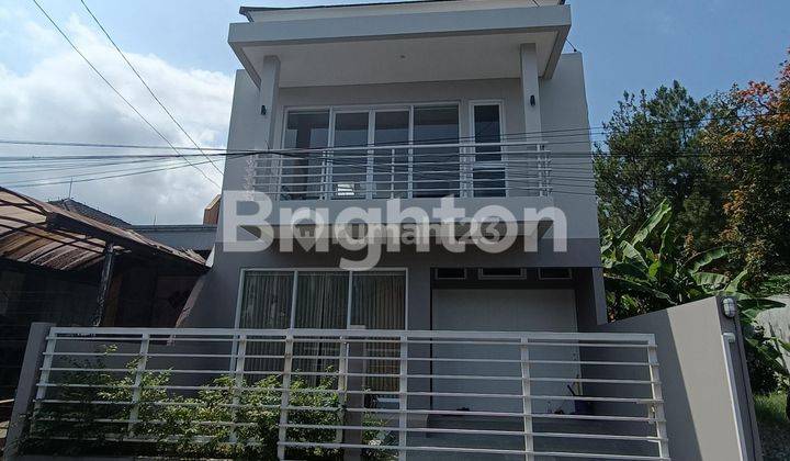 Rumah Baru style Minimalis  Modern di sayap Tubagus Ismail 1