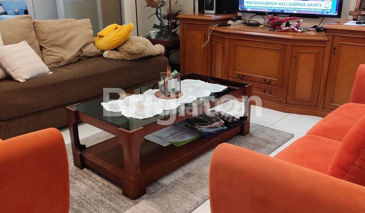 RUMAH MEWAH RASA VILLA  SUPER NYAMAN 2