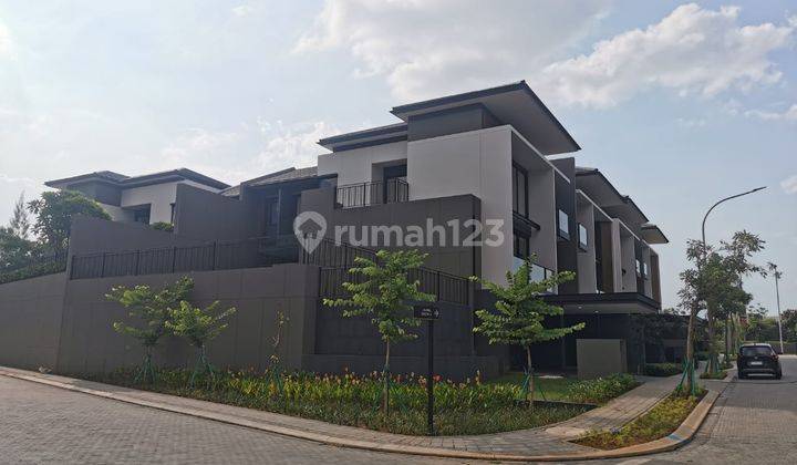 Rumah Mewah 3 Lantai Ada Lift Cluster Laurel View Botanical Park 2