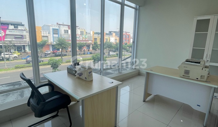 Ruko Hadap Boulevard 3 Lantai di Rivertown Grand Wisata Bekasi