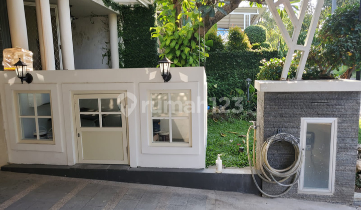 Well-Maintained Beautiful House in Citraland Main Area! Close to Fresh Market. 2