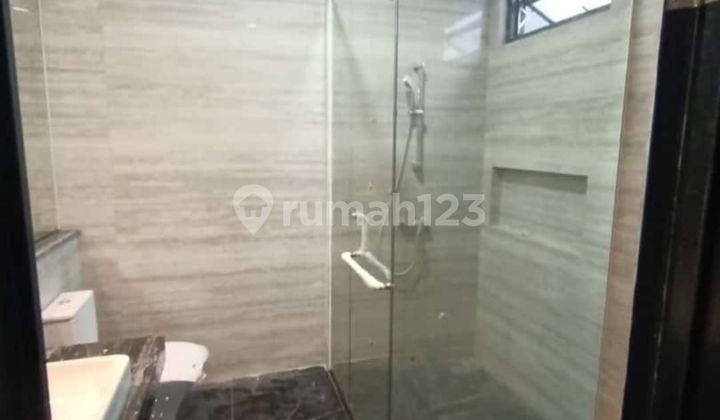 Dijual Rumah Baru Modern Minimalis Citraland Utama Surabaya Barat 2