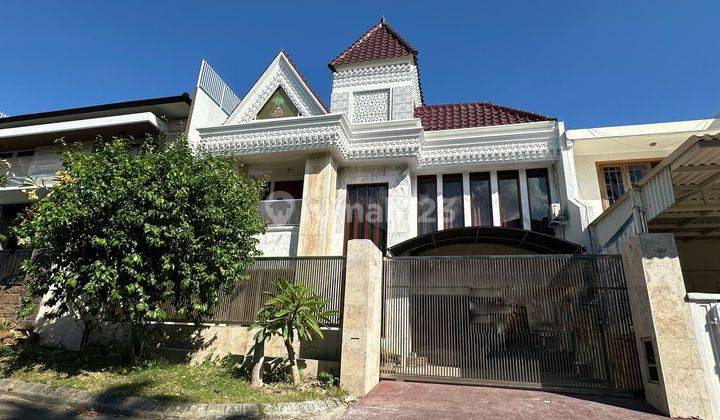 TERMURAH Rumah Mewah Classic Siap Huni Pakuwon Indah Surabaya 1