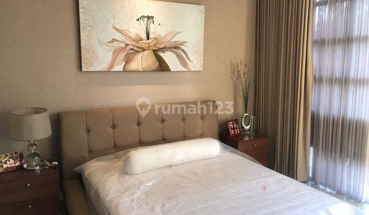 Rumah Minimalis Modern Furnished Citraland Utama Surabaya Barat 2