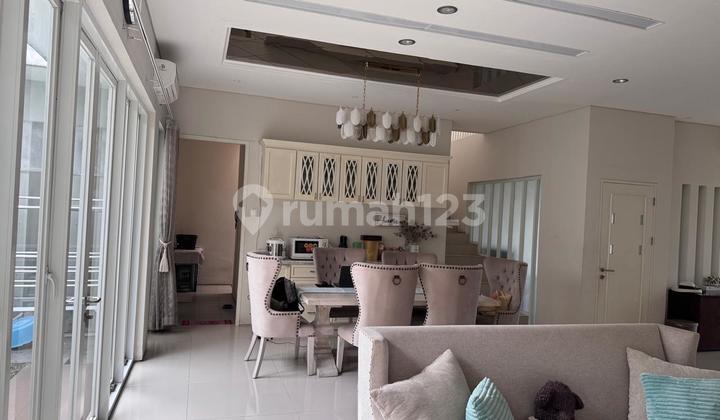 Rumah Mewah Siap Huni Luar Cluster Royal Residence Surabaya Barat 2