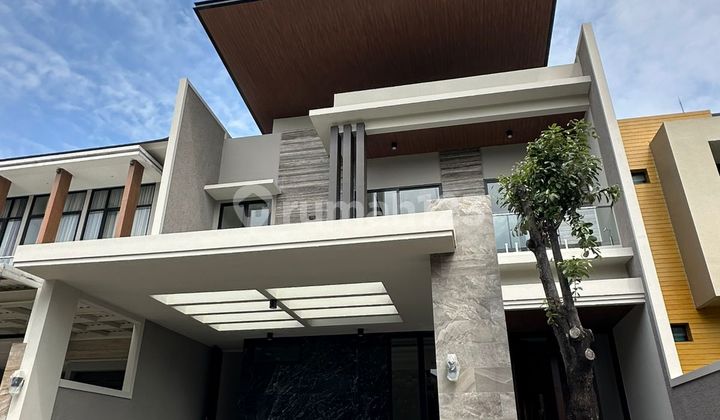 New Minimalist Luxury House Fresh Main Citraland West Surabaya 2