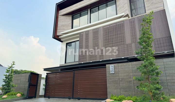 Rumah Mewah Minimalis 3 Lantai Baru Gres Citraland Surabaya Barat 1