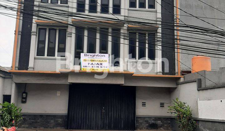 RUKO 3.5 LANTAI COCOK UNTUK OFFICE DAN USAHA LAINNYA