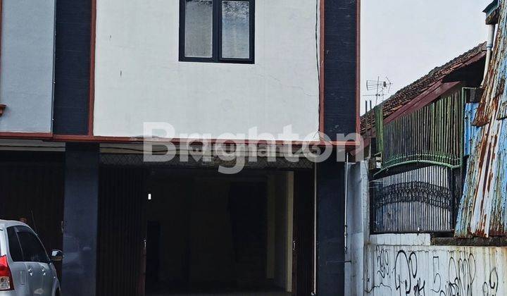 Ruko 3 Lantai Siap Huni Lokasi Strategis Pinggir Jalan Depok 1