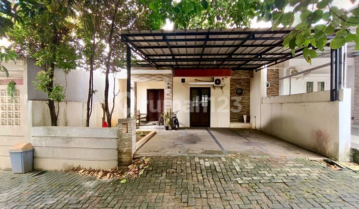 Rumah 2 Lantai Minimalis Dekat Tol Sawangan Depok Rumah 2 Lantai Minimalis Dekat Tol Sawangan Depok