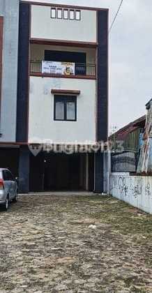 Ruko Siap Pakai Jalan Tole Iskandar Parkir Luas