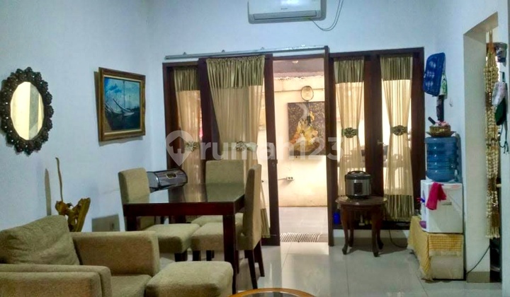 Rumah 2 Lantai Minimalis Dekat Tol Sawangan Depok 2