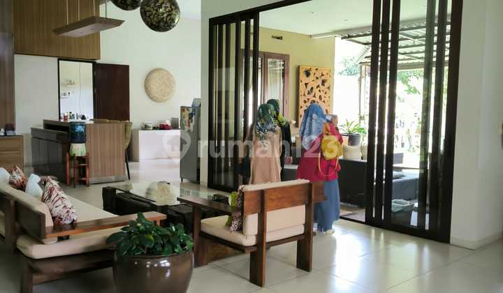 Dijual Rumah Kota Baru Parahyangan Bandoeng Tempo Doeloe