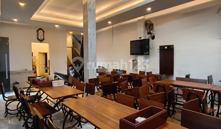 Disewakan Ruang Usaha Dago Pusat Kota Siap Pakai Disewakan Ruang Usaha Dago Pusat Kota Siap Pakai