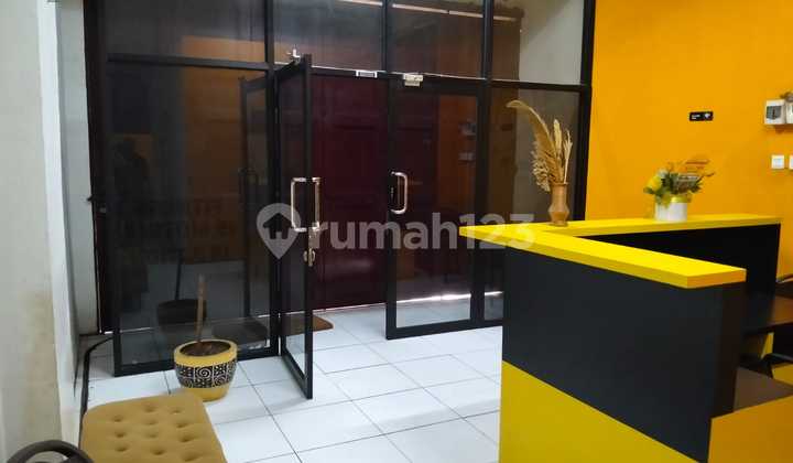 For Rent, City Center Kebonjati Shop House Ready to Use