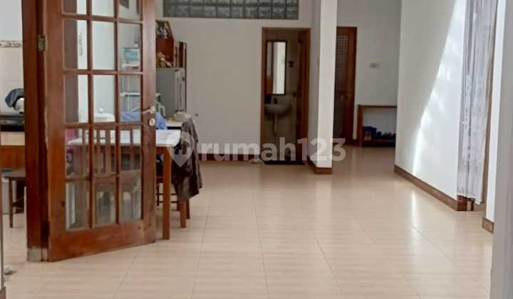 Dijual Rumah Mainroad Lembangsyrategis untuk Usahaatau Tinggal 2