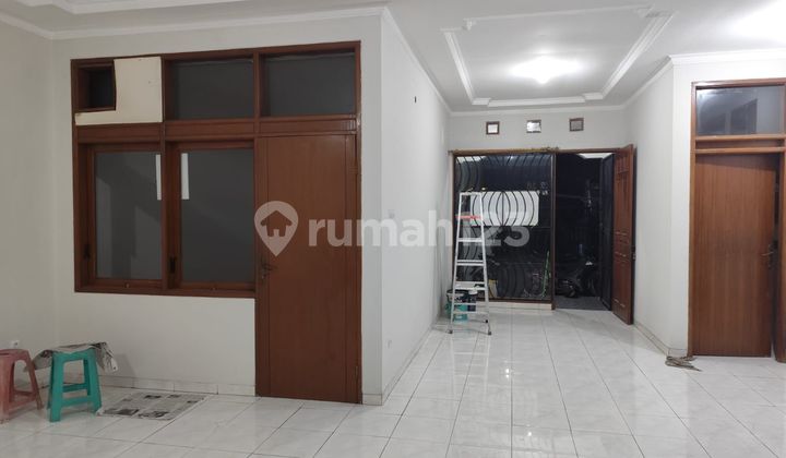 Disewakan Rumah Taman Kopo Indah Baru Renovasi Disewakan Rumah Taman Kopo Indah Baru Renovasi