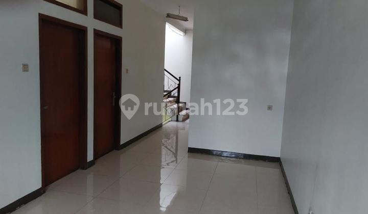 FOR SALE: Cikutra Shophouse, Cicadas Market, 3 Floors, Ready to Move In 2