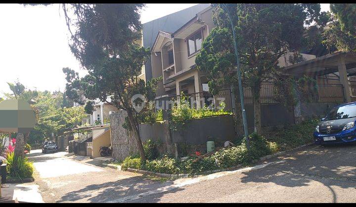 tampak depan dijual rumah hitung tanah saja