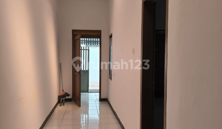 Disewakan Rumah Pamoyanan Tengah Kota Terawat Siap Huni 2