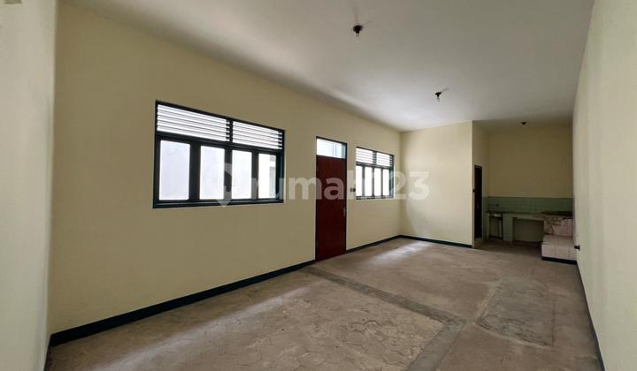 Disewakan Ruko Mainroad Pusat Kota Astanaanyar