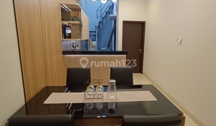 Dijual Rumah Full Renov. Full Furnish Siap Huni Di Kota Baru Parahyangan 2