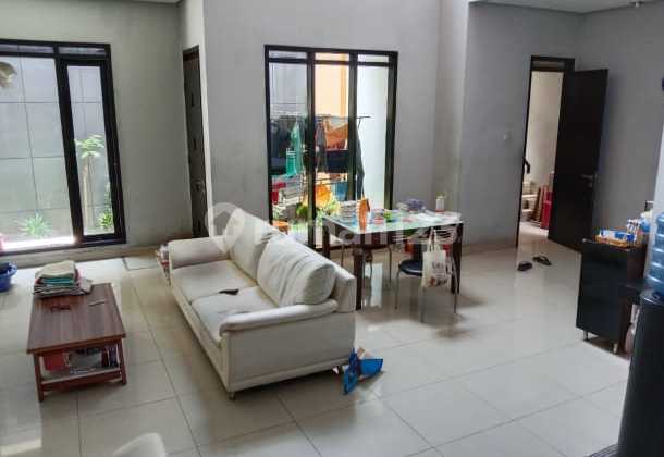 Dijual Rumah Taman Kopo Indah 3 Siap Huni 2 Lantai Dijual Rumah Taman Kopo Indah 3 Siap Huni 2 Lantai