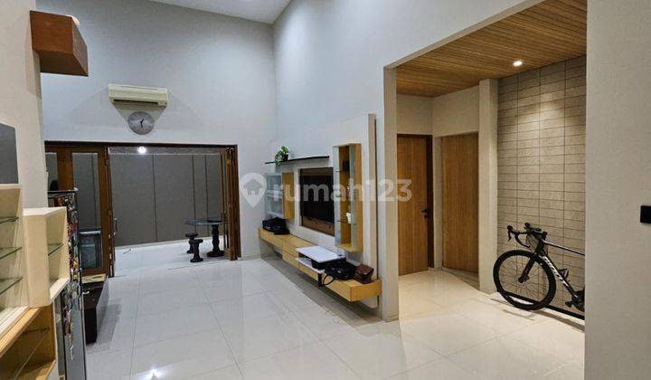 Dijual Rumah Ful Furnished Istimewa Siap Masuk Di Perumahan Taman Holis Indah 1