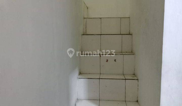Dikontrakkan ruko 2lt pinggir jalan strategis sayap cimahi 2