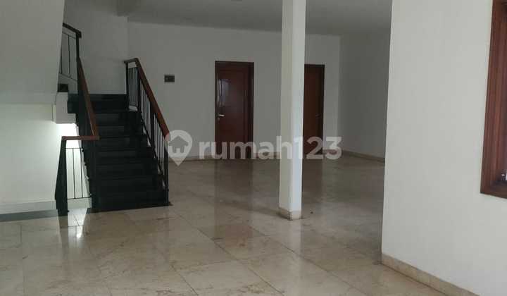 For Rent: 3-Story Mekar Wangi Mainroad Shop House 2