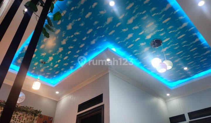Rumah 3 Lantai Baru di Jalan Martasik, Cimahi SHM