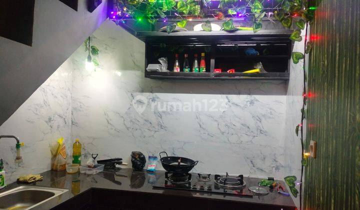 Rumah 3 Lantai Baru di Jalan Martasik, Cimahi SHM