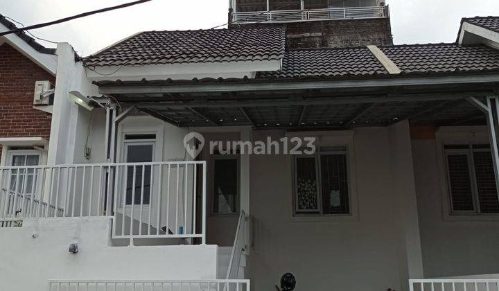 Rumah Bagus Semi Furnished SHM di Pasirjati Residence Cendana 2