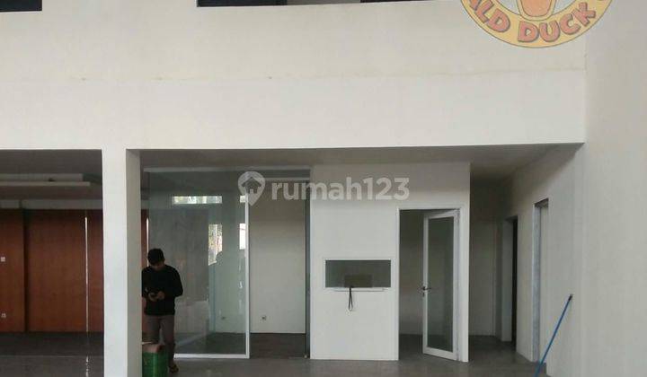 Ruko di Jl. Kh Hasyim Ashari

, Jakarta Pusat 700 m Bagus HGB 2