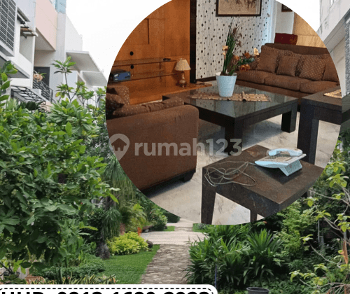 Rumah 4 Lantai Bagus di Spring Hill Residence Golf, Jakarta Pusat 1