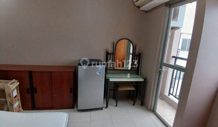 Apartemen Maple Park Furnished Bagus Di Jakarta Pusat 2