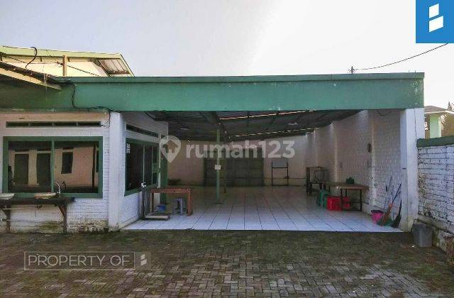 Dijual Gudang 3 Lantai di Lembang, Bandung 11