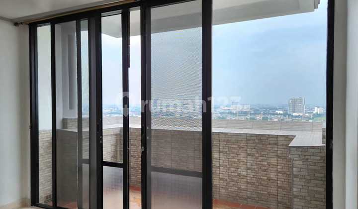 Amartapura Apartments, Joint Unit for Quick Sale, 210 M2 Area, 4 Bedrooms, Semi-Furnished.