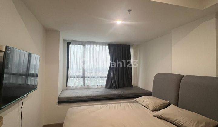 Apartemen Collins Boulevard Sudah Renovasi Furnished 1