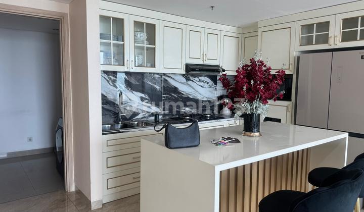 Apartemen Hillcrest House 3 Kamar Tidur Furnished View Golf