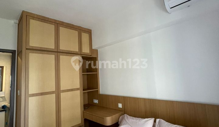 Apartemen Skyhouse 2 Kamar Tidur Furnished Alam Sutera Bagus Lengkap