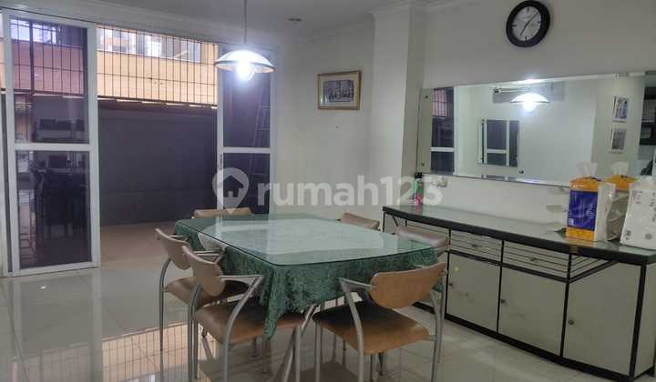 Rumah Bagus di Kluster Taman Osaka Lippo Karawaci Jual Cepat 2