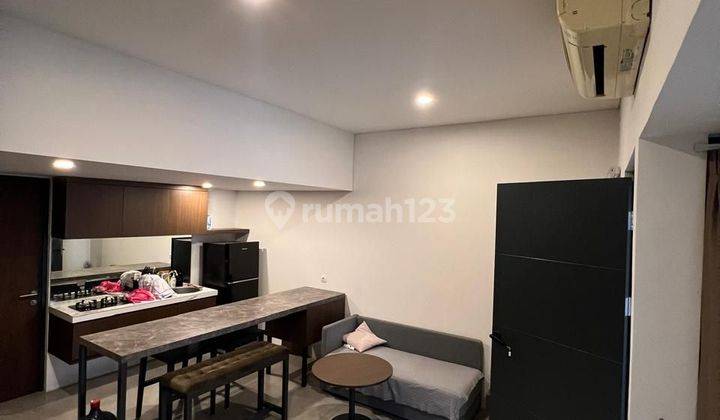 Rumah Di Bsd Sewa 02 Lantai Furnished Sudah Renovasi Cluster Freza 2