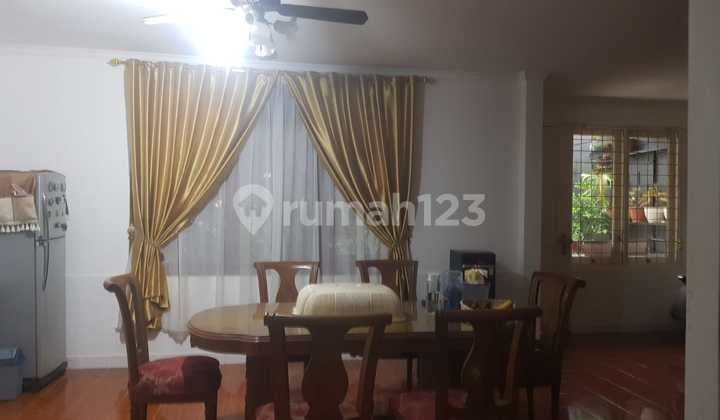 Dijual CEPAT Rumah Luas 2 Lantai Komplek Sektor 2 Bintaro Jaya 