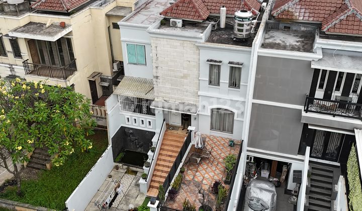 Rumah Dalam Komplek Mewah Jakarta Barat Permata Mediterania 2