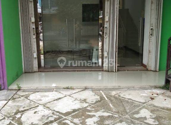 Dijual Cepat Ruko Murah 3 Lantai di Jl. Rc. Veteran Raya 4