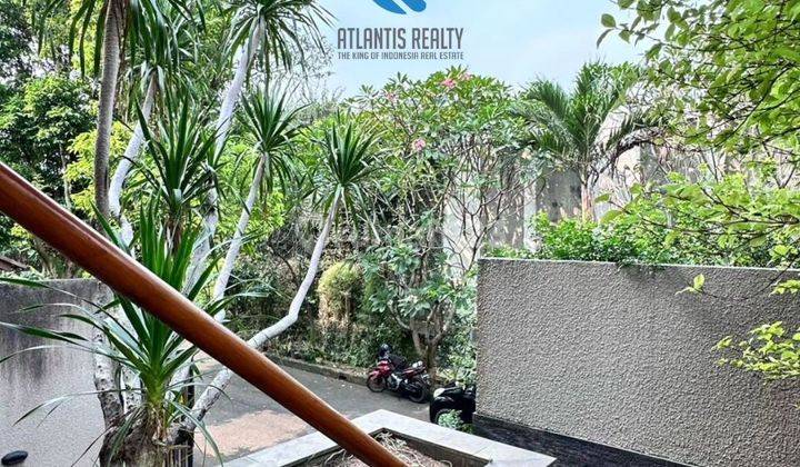 
Rumah Cluster ada Swimming Pool 3 Lantai area Jakarta Selatan
 2