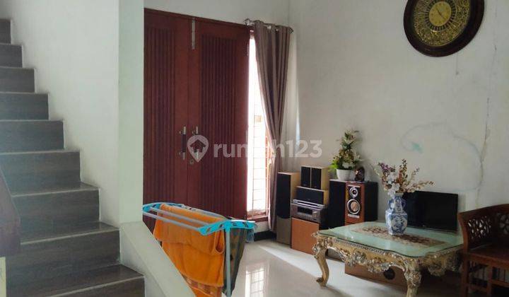 Dijual Rumah 3.5 Lantai Area Cipondoh Dalam Perumahan Favorite 2