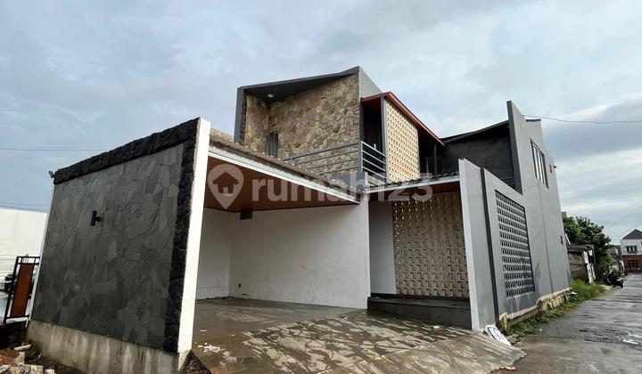 Dijual Rumah Brand New 2 Lantai Dalam Komplek Nempel Bsd City